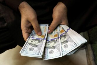 Remittances from Egyptians abroad hit $33.9bn in 10M of 2025: CBE