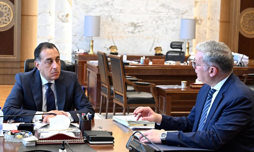 Egypt completes 90% of first-phase gas connections for 'Decent Life' initiative