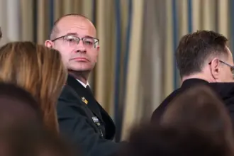 Netanyahu's pick for Mossad chief sparks resignation threats over lack of experience