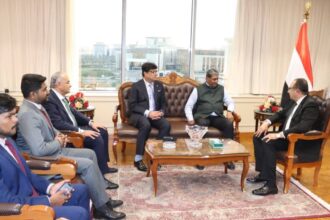 Public Enterprises Minister explores investment, tourism cooperation with India