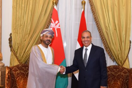Egyptian, Omani foreign ministers back political settlements in Yemen and Sudan