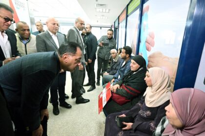 Madbouly reviews progress of major healthcare projects in Cairo, Giza