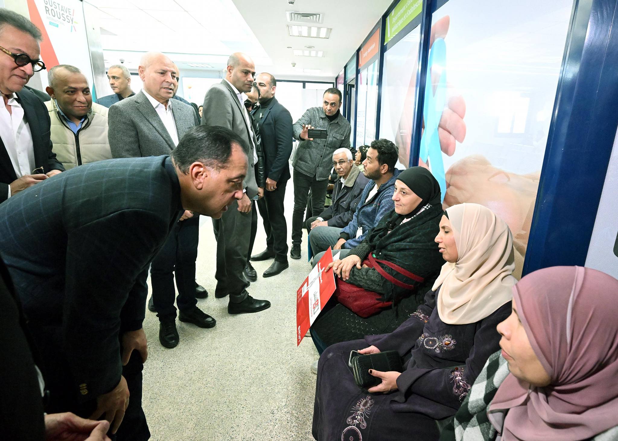 Madbouly reviews progress of major healthcare projects in Cairo, Giza