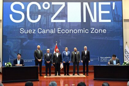 Madbouly says Egypt entering solar manufacturing era as $1.8bn energy agreements signed