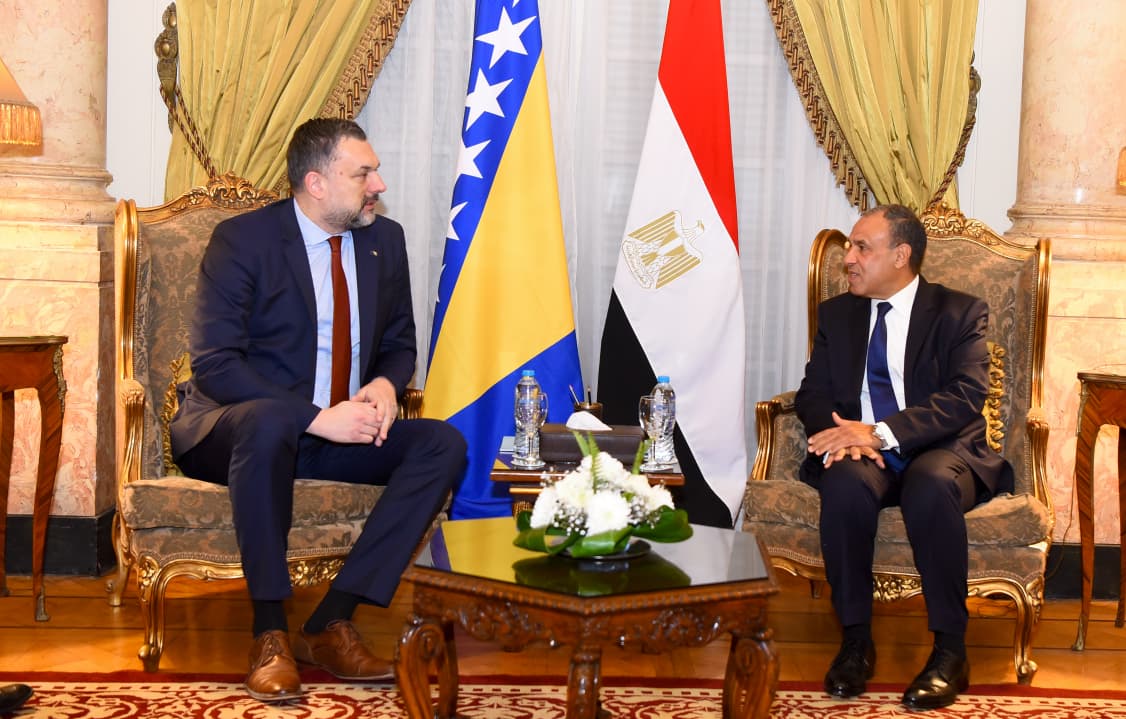 Cairo, Sarajevo sign cooperation pacts, eye direct flights to boost trade