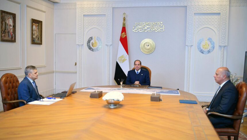 Al-Sisi reviews Suez Canal traffic recovery, expects higher revenues in 2026