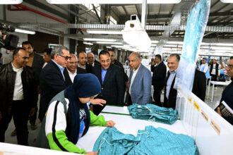 Egypt’s Madbouly inspects 430-bed university hospital and $41m industrial projects in Minya tour