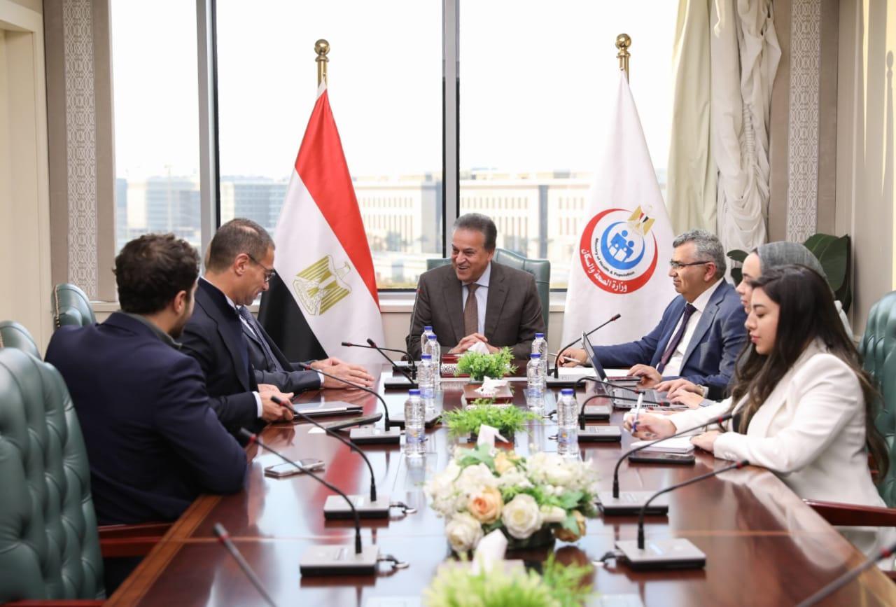 Egypt reviews progress on Capital Medical City project