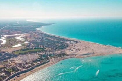 Housing Minister reviews progress at alternative site for Samla, Alam Al-Roum