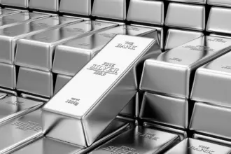 Silver drops 4.6% in Egypt amid global sell-off triggered by margin hikes: Safe Haven Hub
