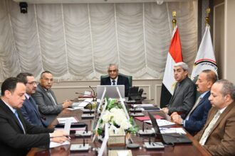 Gemblat discusses ways to develop Military Production companies