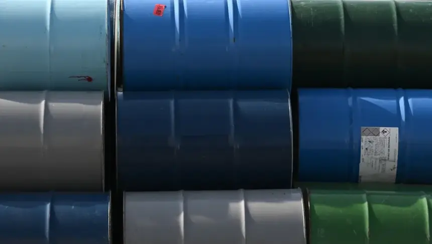 Brent surges 3.7% past $116 as Houthi missiles extend energy crisis to Red Sea