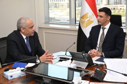 Industry Minister reviews $480m expansion plans with Elaraby Group in New Quesna