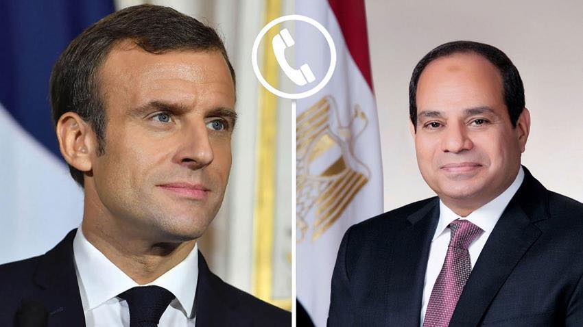 Egyptian President Abdel Fattah Al-Sisi (R) and French President Emmanuel Macron (L)