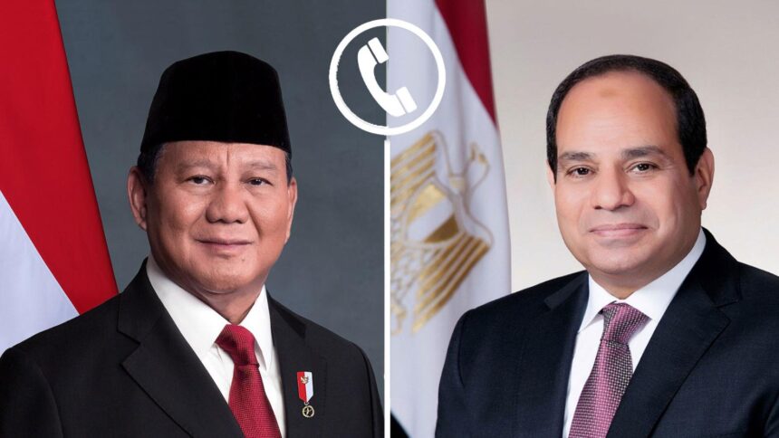 Egyptian President Abdel Fattah Al-Sisi (R) and Indonesian President Prabowo Subianto (L)