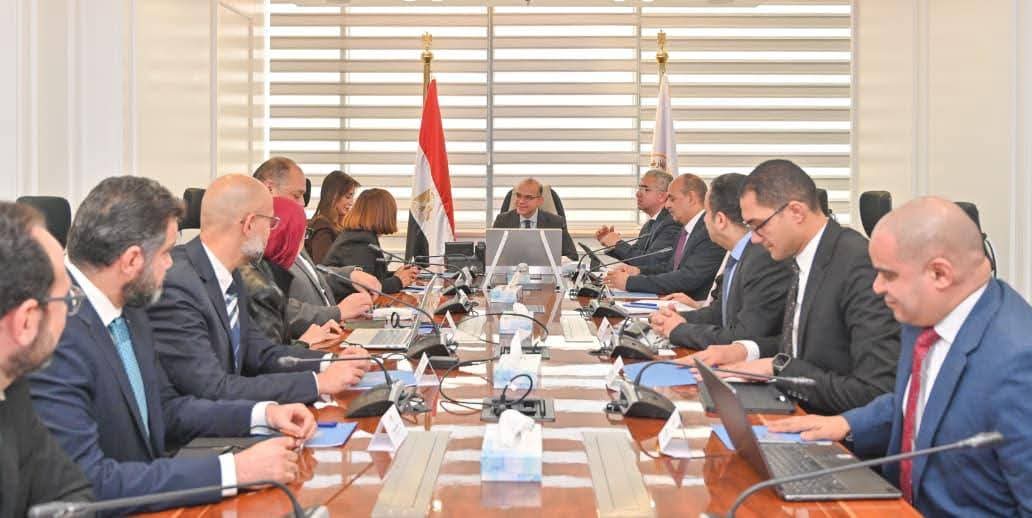 Investment Minister reviews General Motors’ $530m Egypt expansion plans