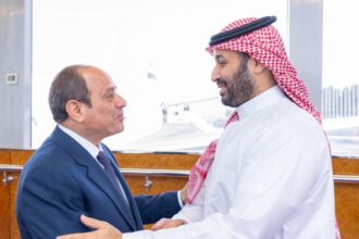 Egypt’s Sisi condemns ‘hostile’ Iranian attacks during Saudi and Bahrain visits