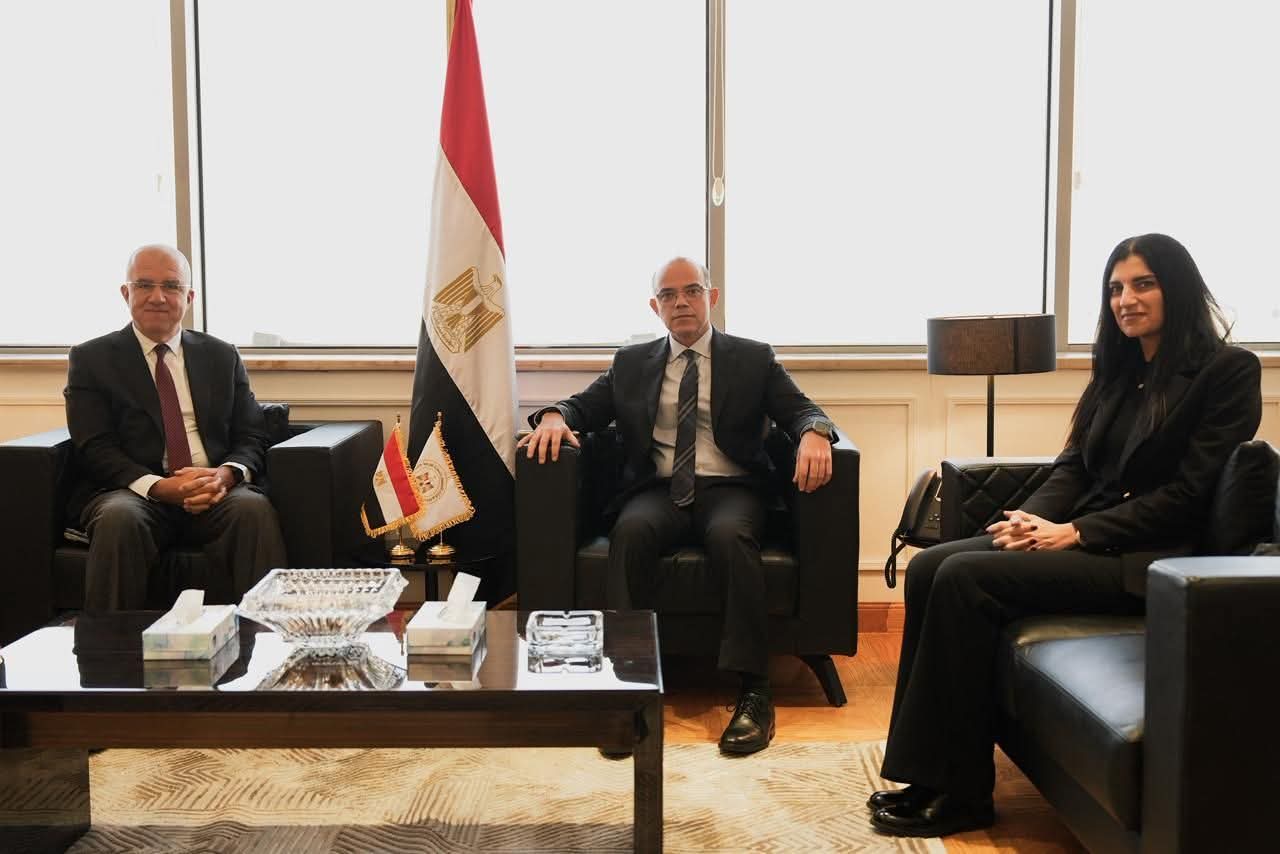 Investment minister discusses support for industry with FEI chief