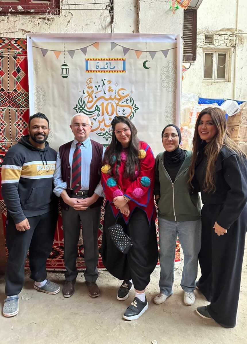 Azerbaijani ambassador joins volunteers preparing Ramadan iftar meals in Cairo
