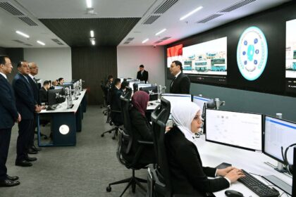 Egypt's premier inspects New Capital command centre managing Middle East's largest state tech infrastructure