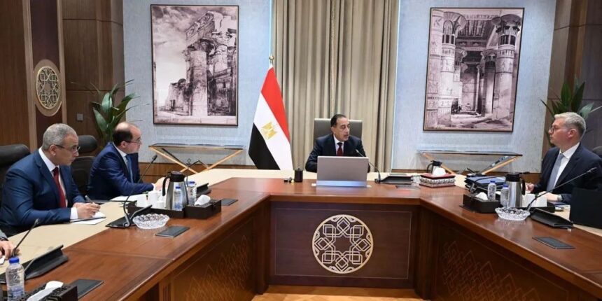 PM Madbouly reviews fuel financing, stock levels with finance, petroleum ministers