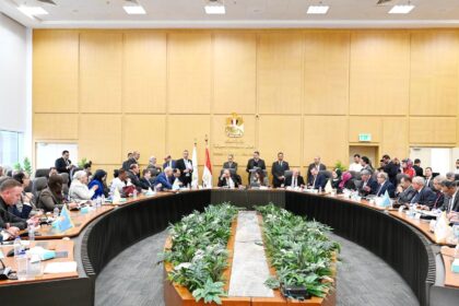 Housing Minister meets MPs to discuss citizens’ demands, development priorities