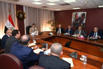 Industry Minister reviews plans to boost mining value, local manufacturing