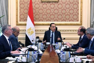 Egypt advances plans to secure petroleum supplies and boost clean energy to 45% by 2028