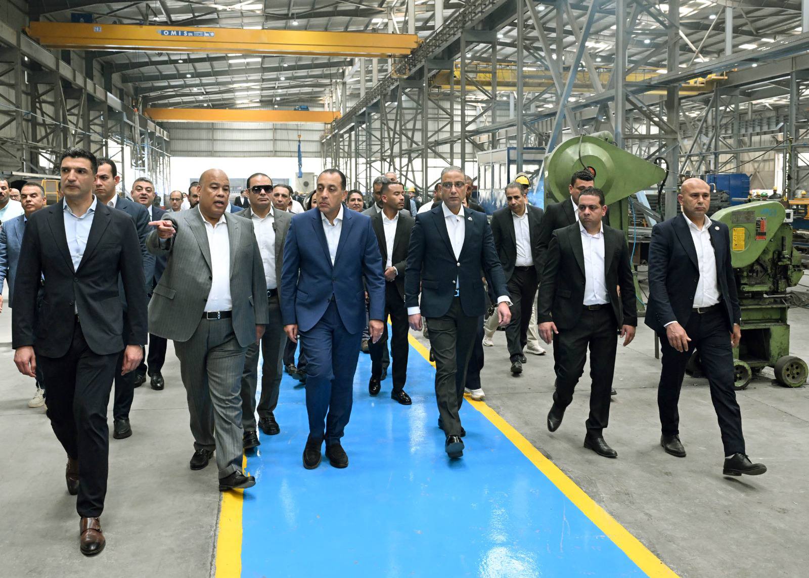 Madbouly tours major factories, reinforces push to localize industry, expand exports