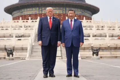 Trump suspends $14bn Taiwan arms sale as 'bargaining chip', warns Taipei against independence bids