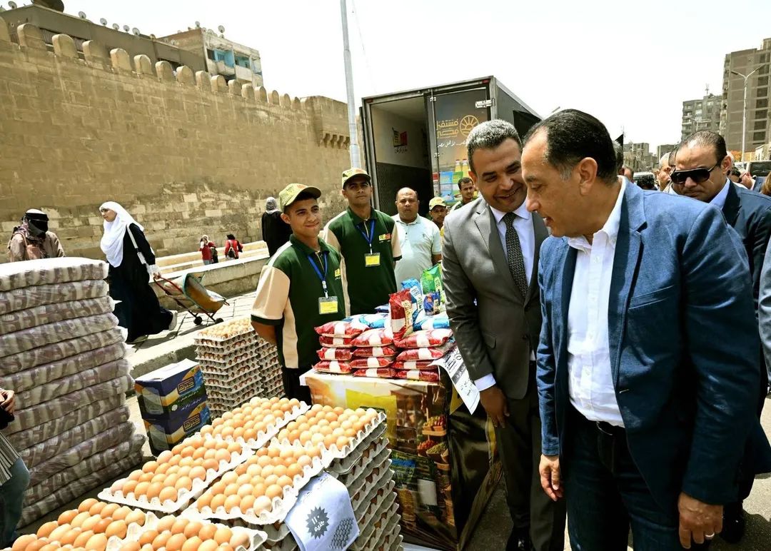 Madbouly inspects heritage restoration, urban redevelopment projects across Historic Cairo