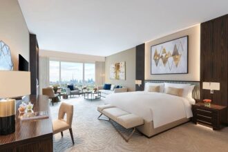 Egypt sets 2030 tourism goal: 300,000 hotel rooms through investment reform