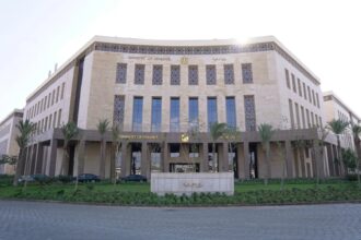 Egypt issues $1bn international bonds in first MENA offering since Iran conflict escalation