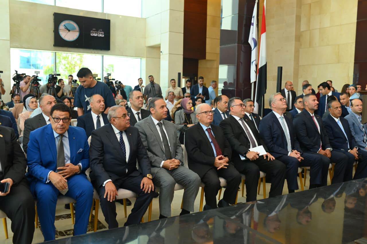 Deputy PM rings EGX bell to launch listing of four state-owned firms