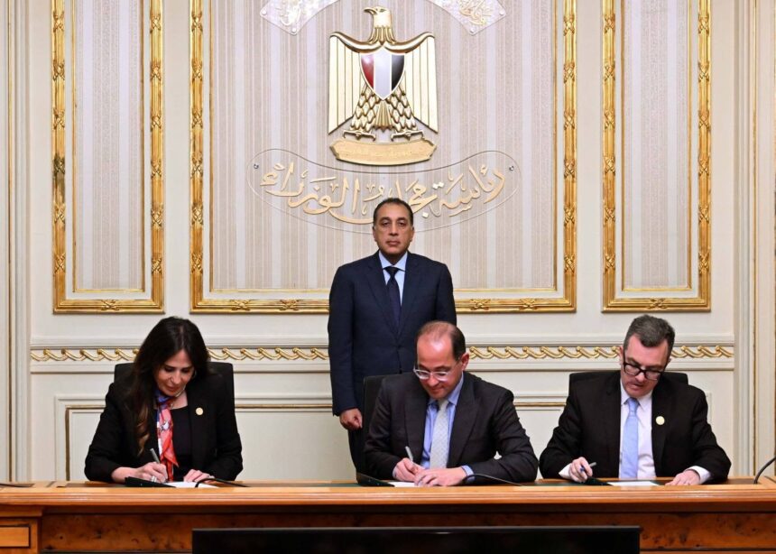Egypt signs EGP 196bn agreements to resolve decades-old financial liabilities