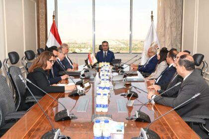 Supply minister, TMT discuss introducing French retail chain Monoprix to Egyptian market