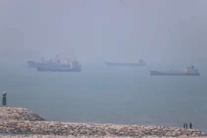 Iran declares Strait of Hormuz closed over Lebanon ceasefire breach as US reports normal shipping