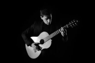 Spanish guitarist Raúl Viela leads Cairo tribute to composer Manuel de Falla