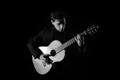 Spanish guitarist Raúl Viela leads Cairo tribute to composer Manuel de Falla