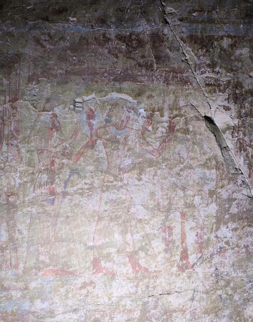 New Kingdom tomb unearthed by Leiden University mission in Luxor's West Bank
