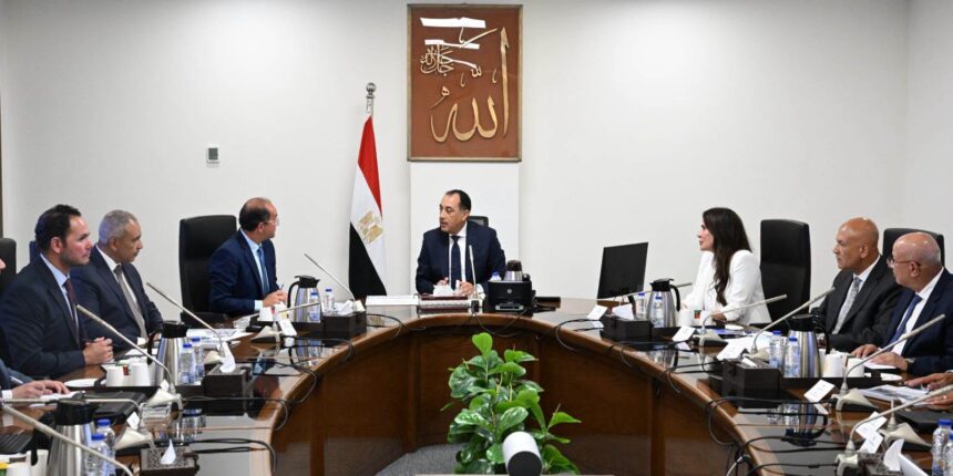Madbouly reviews Egypt’s wastewater treatment plant operations, urges greater efficiency