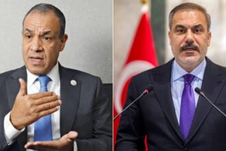 Egyptian Minister of Foreign Affairs Badr Abdelatty (L) and Turkish Foreign Minister Hakan Fidan (R)