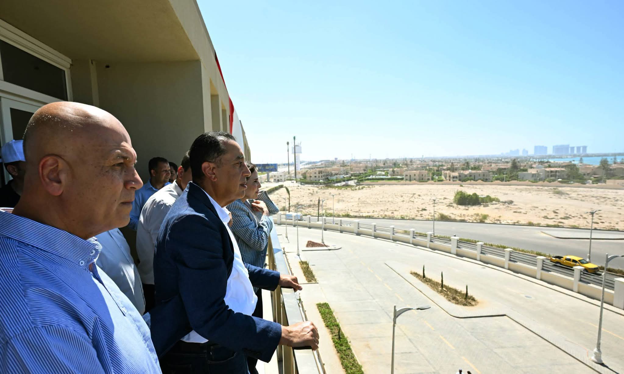 Madbouly inspects ‘Marina 8’, ‘M8 by the Lake’ and water infrastructure projects in New Alamein