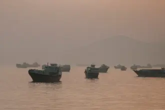 US to press NATO on Strait of Hormuz security as Iran vows decisive response