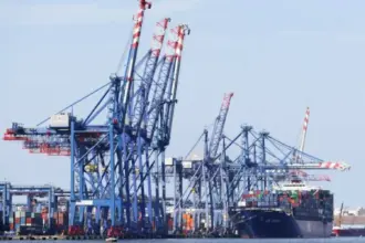 Fire breaks out on regasification and storage ships at Egypt's Damietta port, no casualties