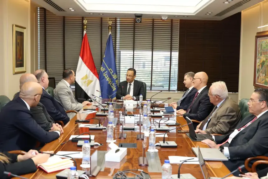 Egypt, EY MENA partner to establish regional consulting, IT outsourcing hub, creating 1,000 jobs