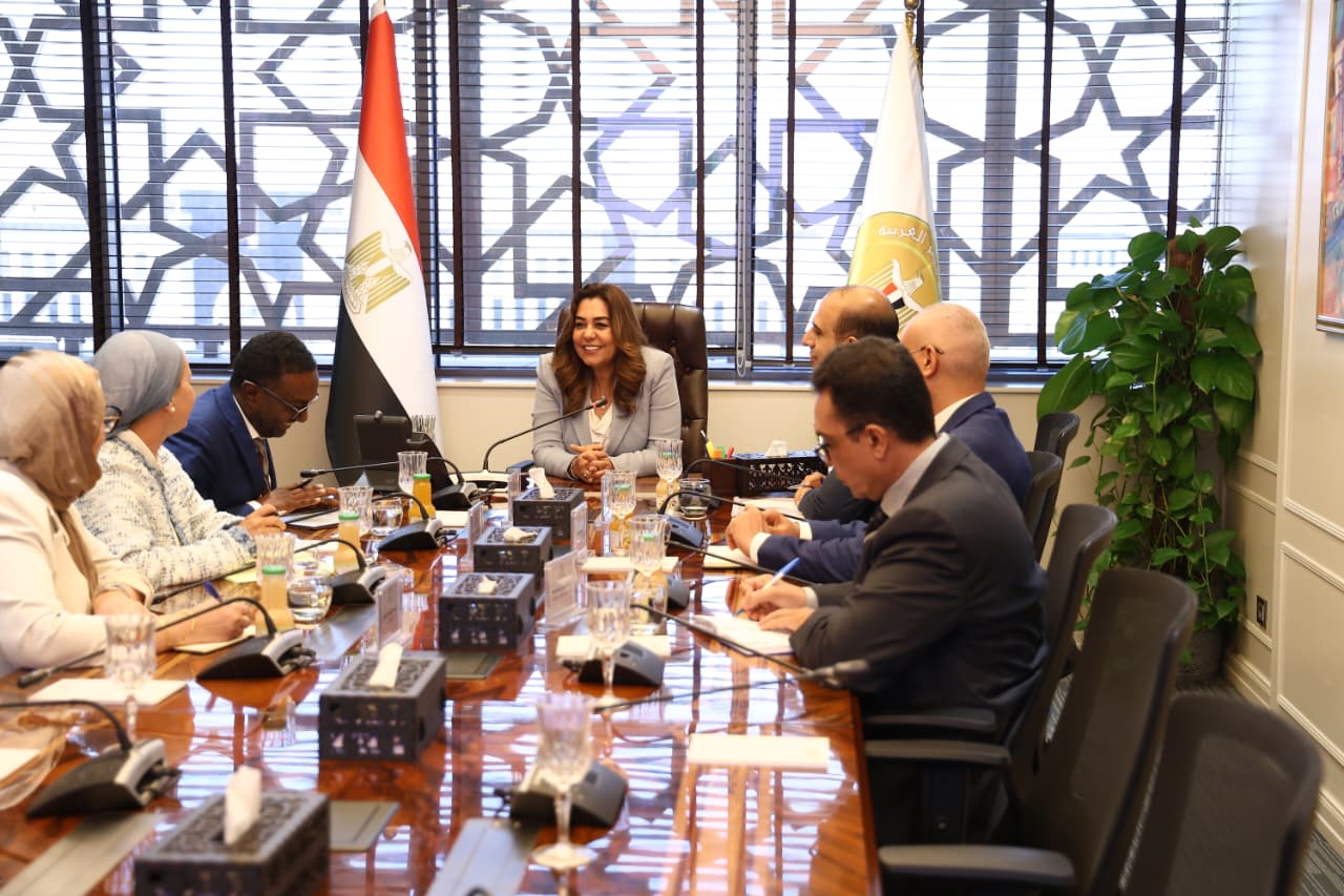 Egypt reviews progress on one of Middle East’s largest integrated waste treatment centres