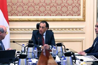 Madbouly reviews progress of Cairo Airport Terminal 4 project