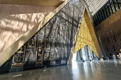 Egypt inaugurates 17,000-volume Grand Egyptian Museum library in partnership with France