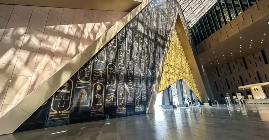 Egypt inaugurates 17,000-volume Grand Egyptian Museum library in partnership with France